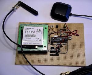 Interfacing an AVR Controller to a GPS Mobile Phone