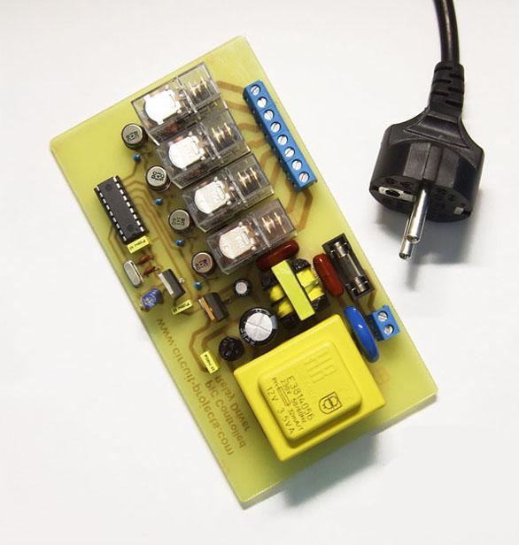 PIC Controlled Relay Driver