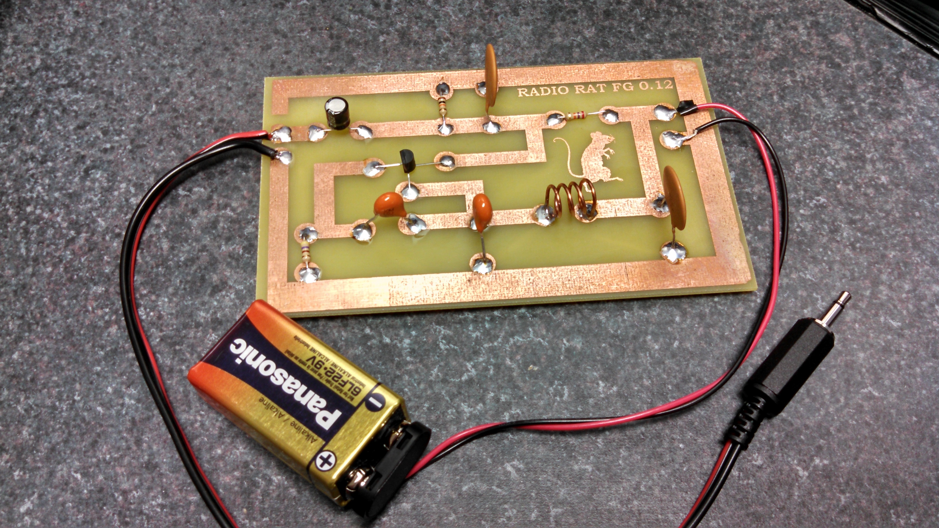 Super Simple iPod FM Transmitter